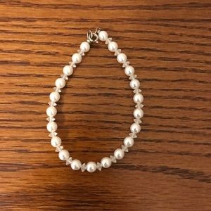Pearl bracelet